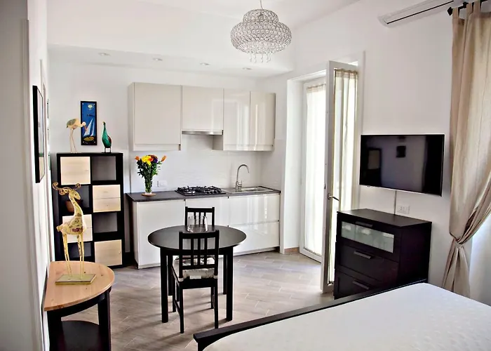Maison Lumière Salerno